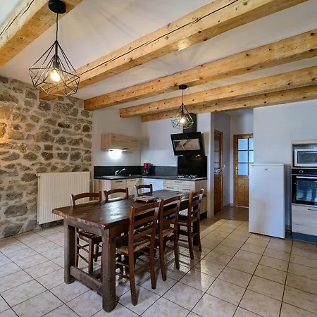Casa di campagna De Charme En Campagne, 5-8 Pers., Cheminée, Nature, Proche Pilat, Activités à Proximité - Fr-1-582-269 Saint-Romain-Lachalm